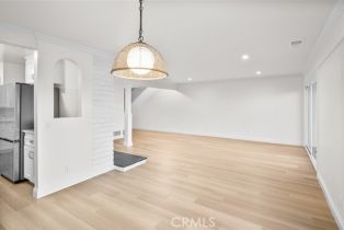 Single Family Residence, 304 Avenida Cumbre, Newport Beach, CA 92660 - 8