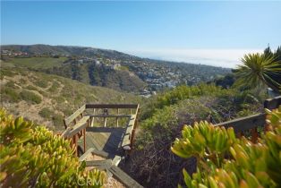 Single Family Residence, 1415 Coral dr, Laguna Beach, CA 92651 - 32