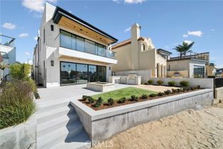 Single Family Residence, 20 Balboa Coves, Newport Beach, CA 92663 - 4