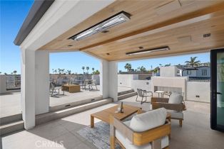 Single Family Residence, 20 Balboa Coves, Newport Beach, CA 92663 - 51
