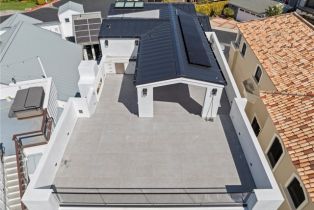 Single Family Residence, 20 Balboa Coves, Newport Beach, CA 92663 - 55