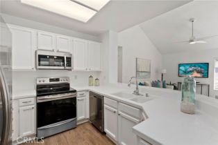 Condominium, 259 Chesterfield, Newport Beach, CA 92660 - 6