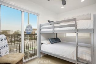 Residential Income, 215 32nd st, Newport Beach, CA 92663 - 33