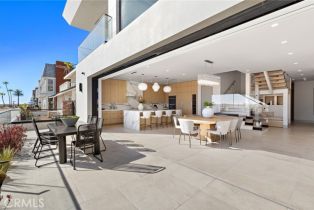 Single Family Residence, 706 Oceanfront, Newport Beach, CA 92661 - 13