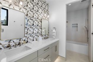 Single Family Residence, 706 Oceanfront, Newport Beach, CA 92661 - 35