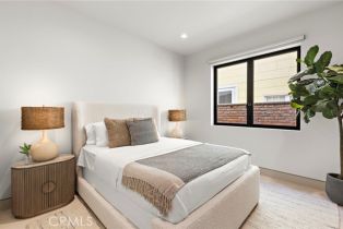 Single Family Residence, 706 Oceanfront, Newport Beach, CA 92661 - 36