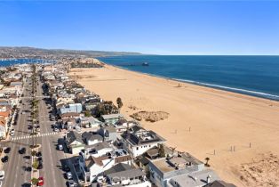 Single Family Residence, 706 Oceanfront, Newport Beach, CA 92661 - 46