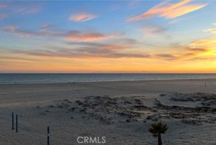 Single Family Residence, 706 Oceanfront, Newport Beach, CA 92661 - 48