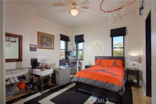 Single Family Residence, 11 Emerald Bay, Laguna Beach, CA 92651 - 16