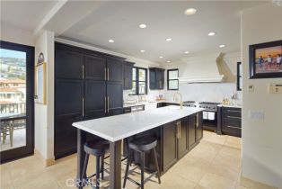 Single Family Residence, 11 Emerald Bay, Laguna Beach, CA 92651 - 7