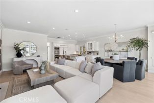 Single Family Residence, 209 E Bayfront, Newport Beach, CA 92662 - 10