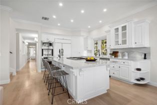 Single Family Residence, 209 E Bayfront, Newport Beach, CA 92662 - 13