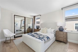 Single Family Residence, 209 E Bayfront, Newport Beach, CA 92662 - 16