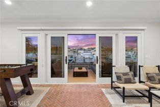 Single Family Residence, 209 E Bayfront, Newport Beach, CA 92662 - 18