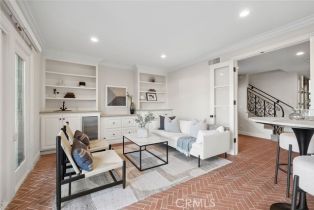 Single Family Residence, 209 E Bayfront, Newport Beach, CA 92662 - 20