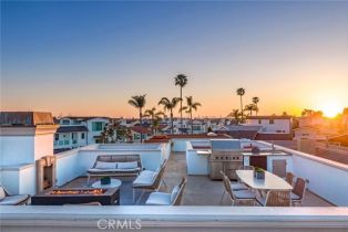 Single Family Residence, 209 E Bayfront, Newport Beach, CA 92662 - 25