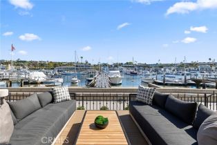 Single Family Residence, 209 E Bayfront, Newport Beach, CA 92662 - 33