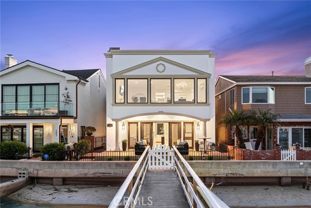Single Family Residence, 209 E Bayfront, Newport Beach, CA 92662 - 1