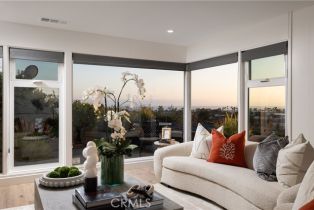 Single Family Residence, 1007 White Sails way, Corona Del Mar, CA 92625 - 2