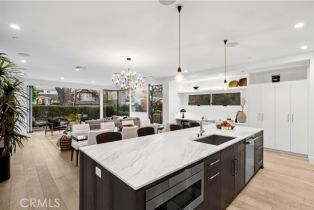 Condominium, 701 Poppy ave, Corona Del Mar, CA 92625 - 10