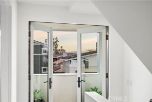 Condominium, 701 Poppy ave, Corona Del Mar, CA 92625 - 21
