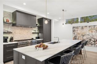 Condominium, 701 Poppy ave, Corona Del Mar, CA 92625 - 9