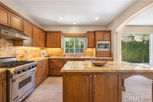 Condominium, 40 Arborside, Irvine, CA 92603 - 10