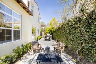 Condominium, 40 Arborside, Irvine, CA 92603 - 4