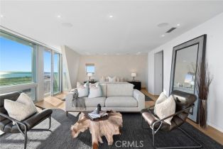 Single Family Residence, 2144 Oceanfront, Newport Beach, CA 92661 - 17