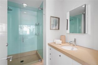 Single Family Residence, 2144 Oceanfront, Newport Beach, CA 92661 - 24