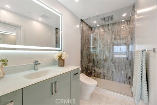 Condominium, 1 3rd pl, Long Beach, CA 90802 - 5