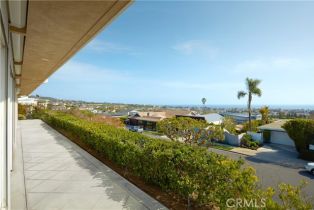 Single Family Residence, 2821 Ebbtide rd, Corona Del Mar, CA 92625 - 34
