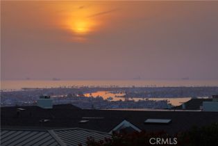 Single Family Residence, 2821 Ebbtide rd, Corona Del Mar, CA 92625 - 38