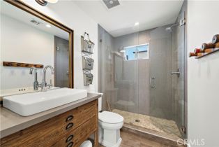 Single Family Residence, 124 Bay ave, Newport Beach, CA 92661 - 24