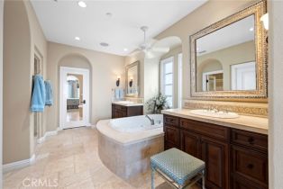 Single Family Residence, 28 Surfspray blf, Newport Coast, CA 92657 - 15