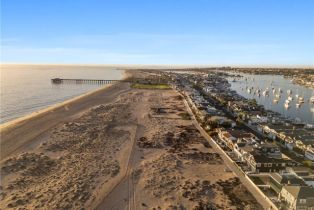 Single Family Residence, 1215 Balboa blvd, Newport Beach, CA 92661 - 65