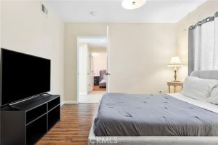 Single Family Residence, 10036 Cozycroft ave, Chatsworth, CA 91311 - 15