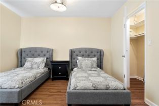 Single Family Residence, 10036 Cozycroft ave, Chatsworth, CA 91311 - 16