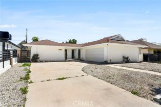 Single Family Residence, 10036 Cozycroft ave, Chatsworth, CA 91311 - 2
