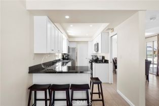 Single Family Residence, 10036 Cozycroft ave, Chatsworth, CA 91311 - 8