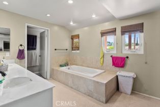 Townhouse, 26 Tahoe Court, Irvine, CA 92612 - 13