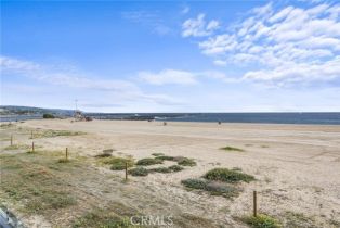 Single Family Residence, 2148 Oceanfront, Newport Beach, CA 92661 - 39