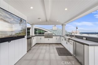 Single Family Residence, 2148 Oceanfront, Newport Beach, CA 92661 - 53