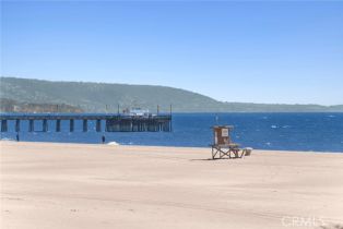 Single Family Residence, 800 Oceanfront, Newport Beach, CA 92661 - 19