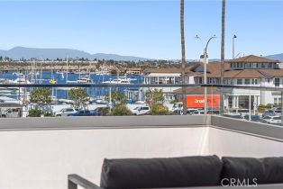 Single Family Residence, 800 Oceanfront, Newport Beach, CA 92661 - 22