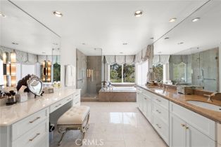 Single Family Residence, 10 Rue Grand Ducal, Newport Beach, CA 92660 - 25