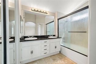 Single Family Residence, 39750 Avenida Miguel Oeste, Murrieta, CA 92563 - 13