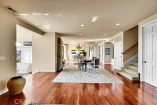 Single Family Residence, 15 Inverness ln, Newport Beach, CA 92660 - 4