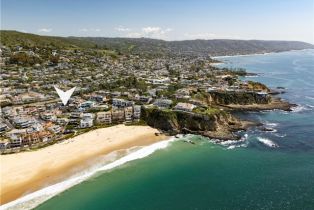 Single Family Residence, 13 Emerald Bay, Laguna Beach, CA 92651 - 4