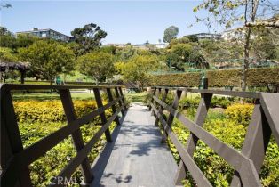 Single Family Residence, 13 Emerald Bay, Laguna Beach, CA 92651 - 41
